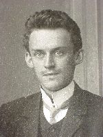 Dr. Hans Zesewitz